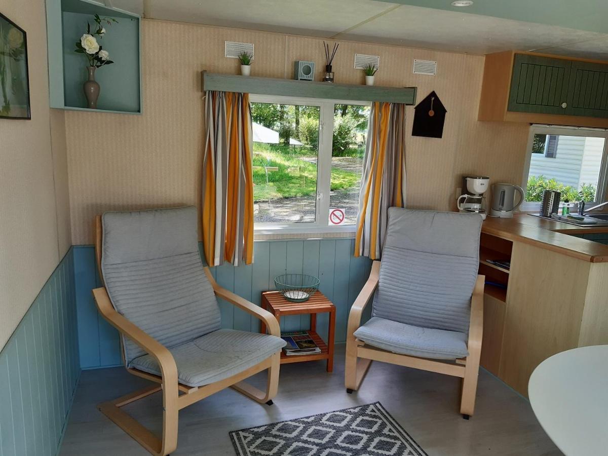 Camping Etang Du Camp Senergues Exteriör bild